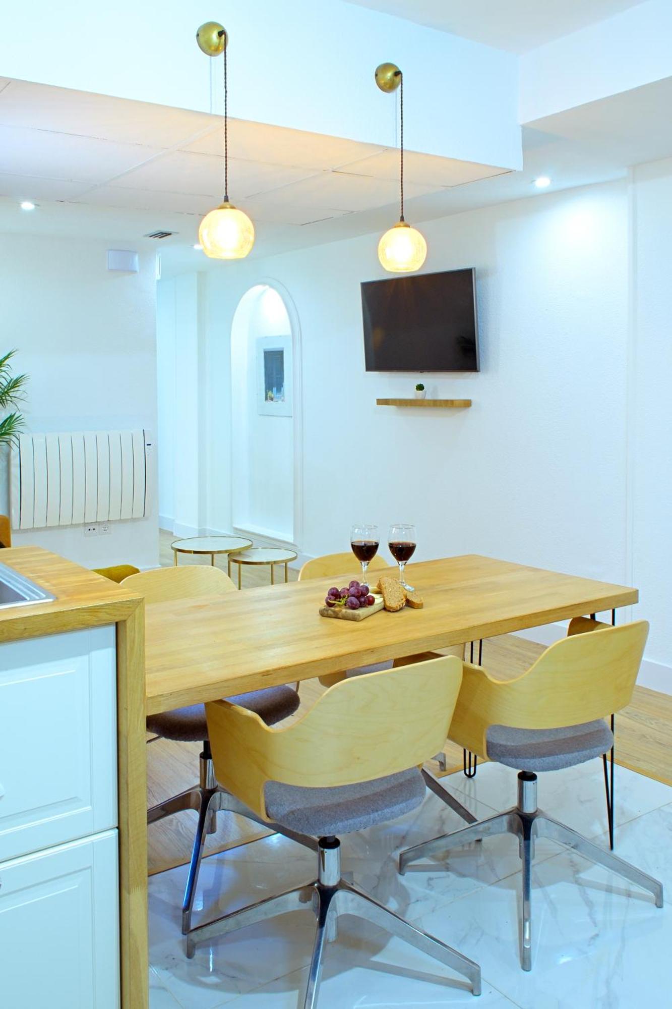 Abal Apartments - Central Market Аликанте Экстерьер фото